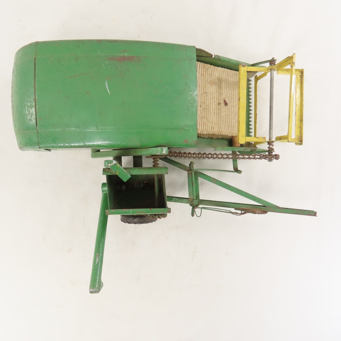 Eska John Deere Manure Spreader and 12A Combine - 9