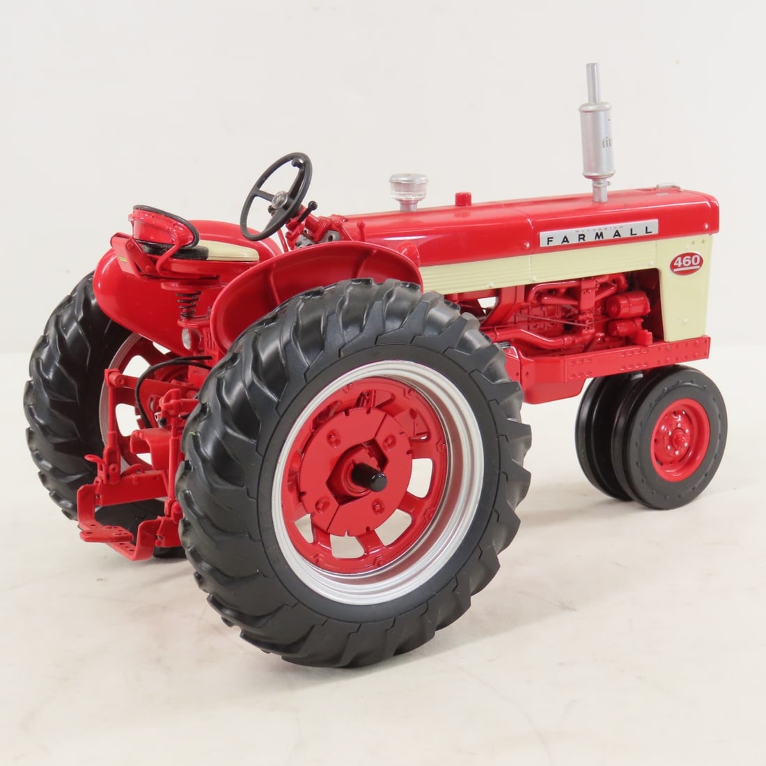 ERTL Precision Farmall 460 NF Tractor - 5