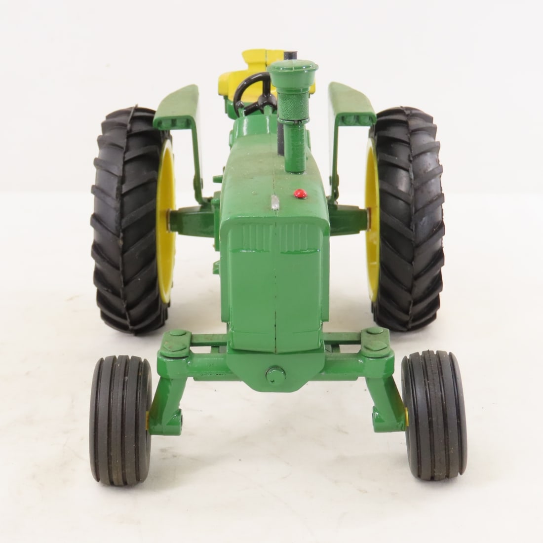 ERTL J0hn Deere 4020 Diesel WF Tractor - 8