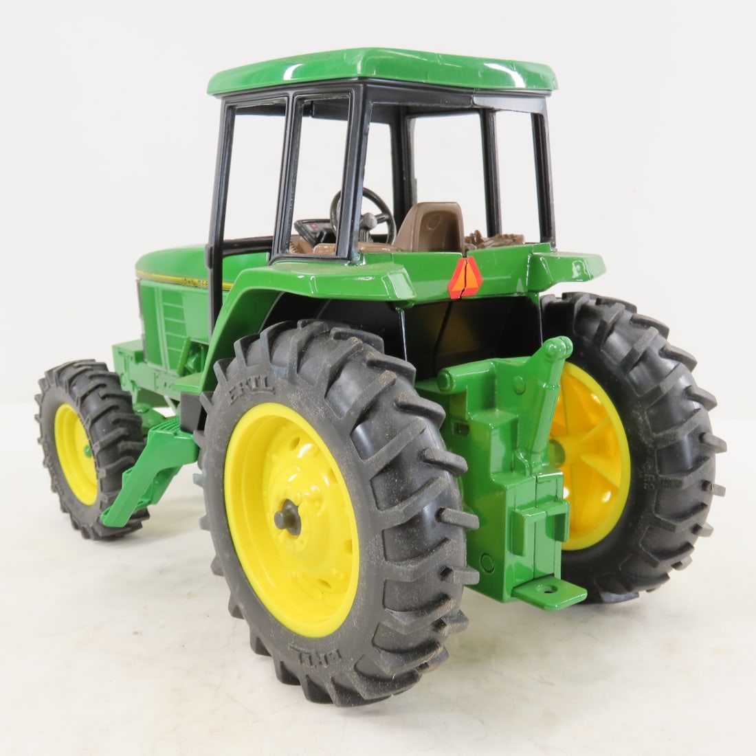 ERTL John Deere 7600 MWFD Tractor with Cab - 3