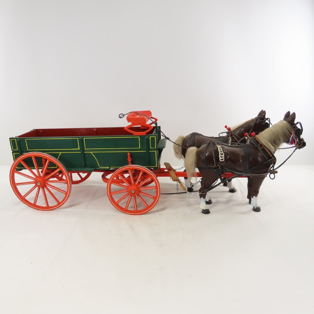 Marvin Kruse Custom Corn Wagon with 2 Mule Team - 6