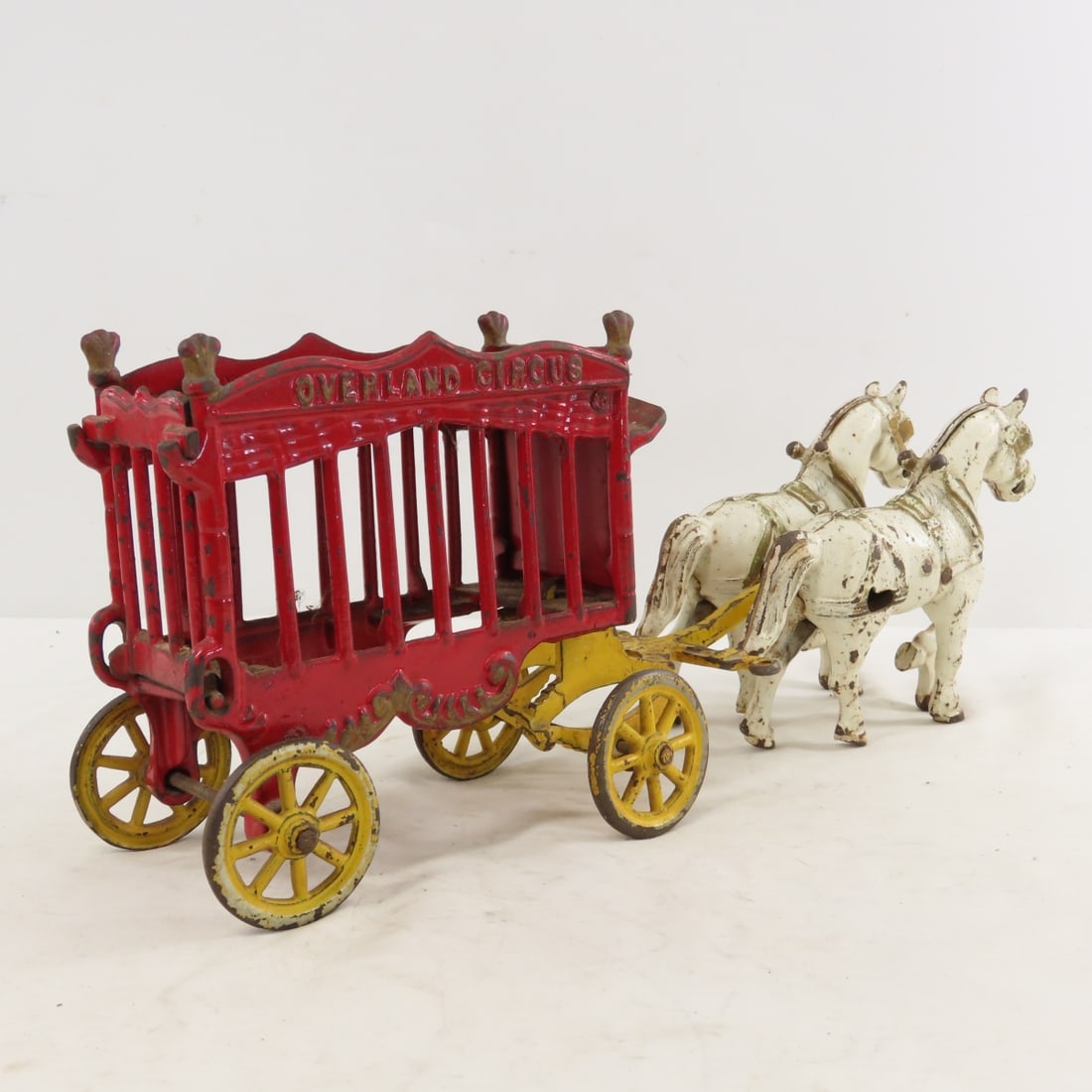 Kenton Cast Iron Overland Circus Wagon w/ 2 Horses - 5