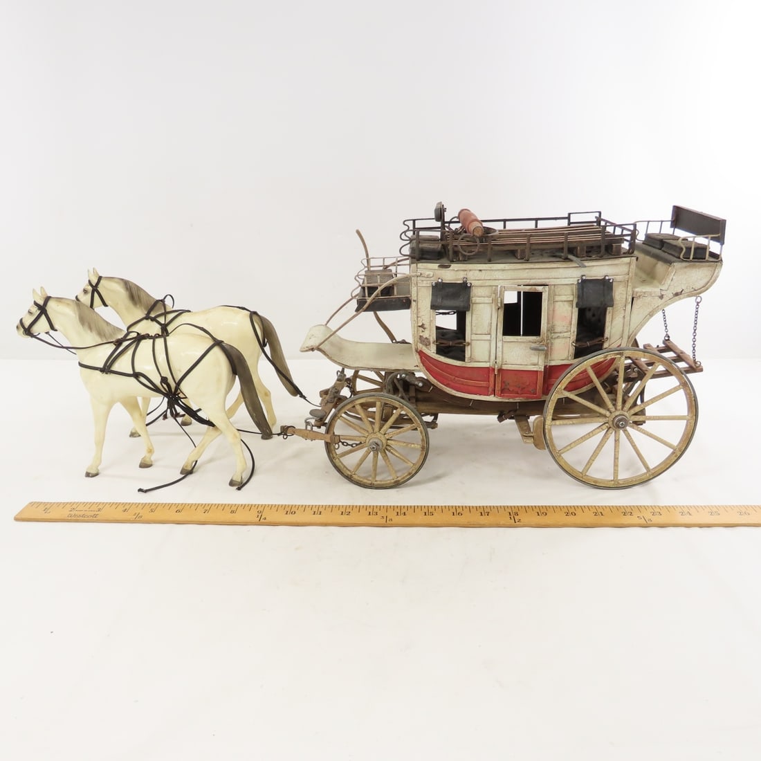 Metal & Wood Stagecoach w/ Hartland Horses Team - 2