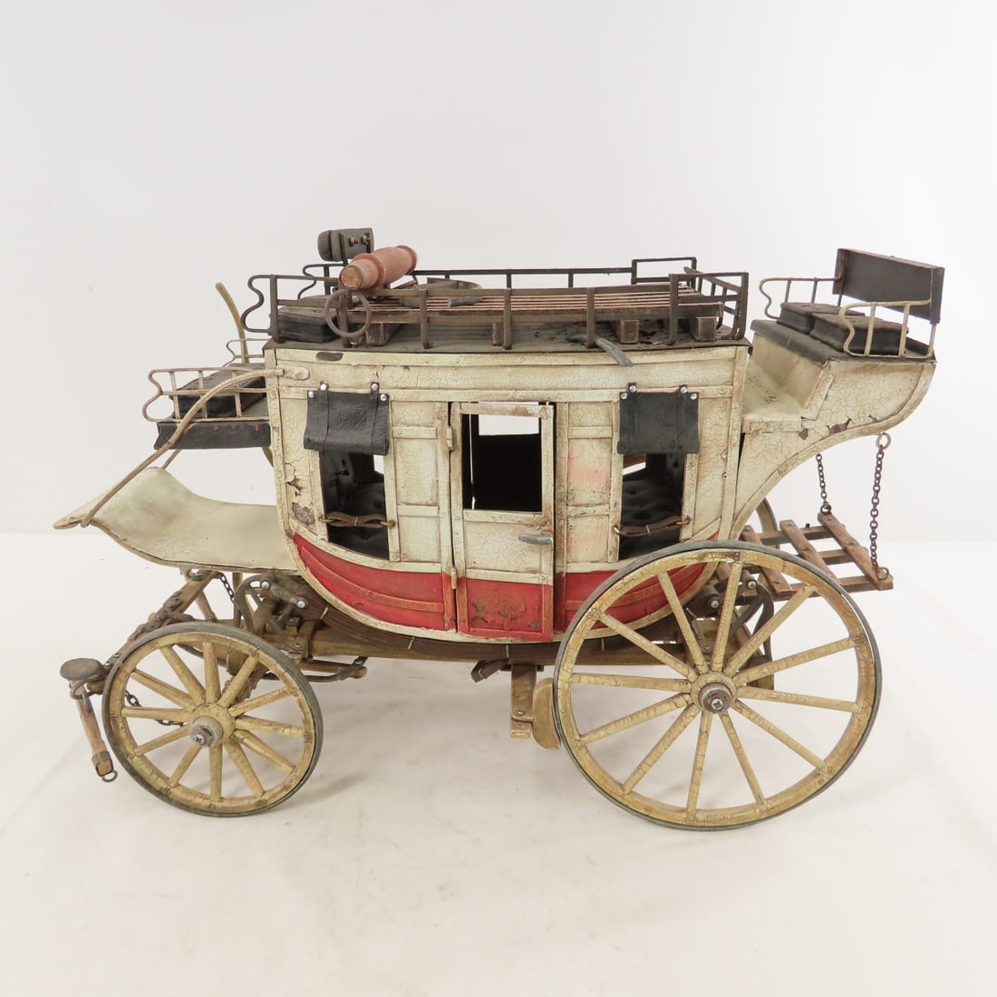 Metal & Wood Stagecoach w/ Hartland Horses Team - 4