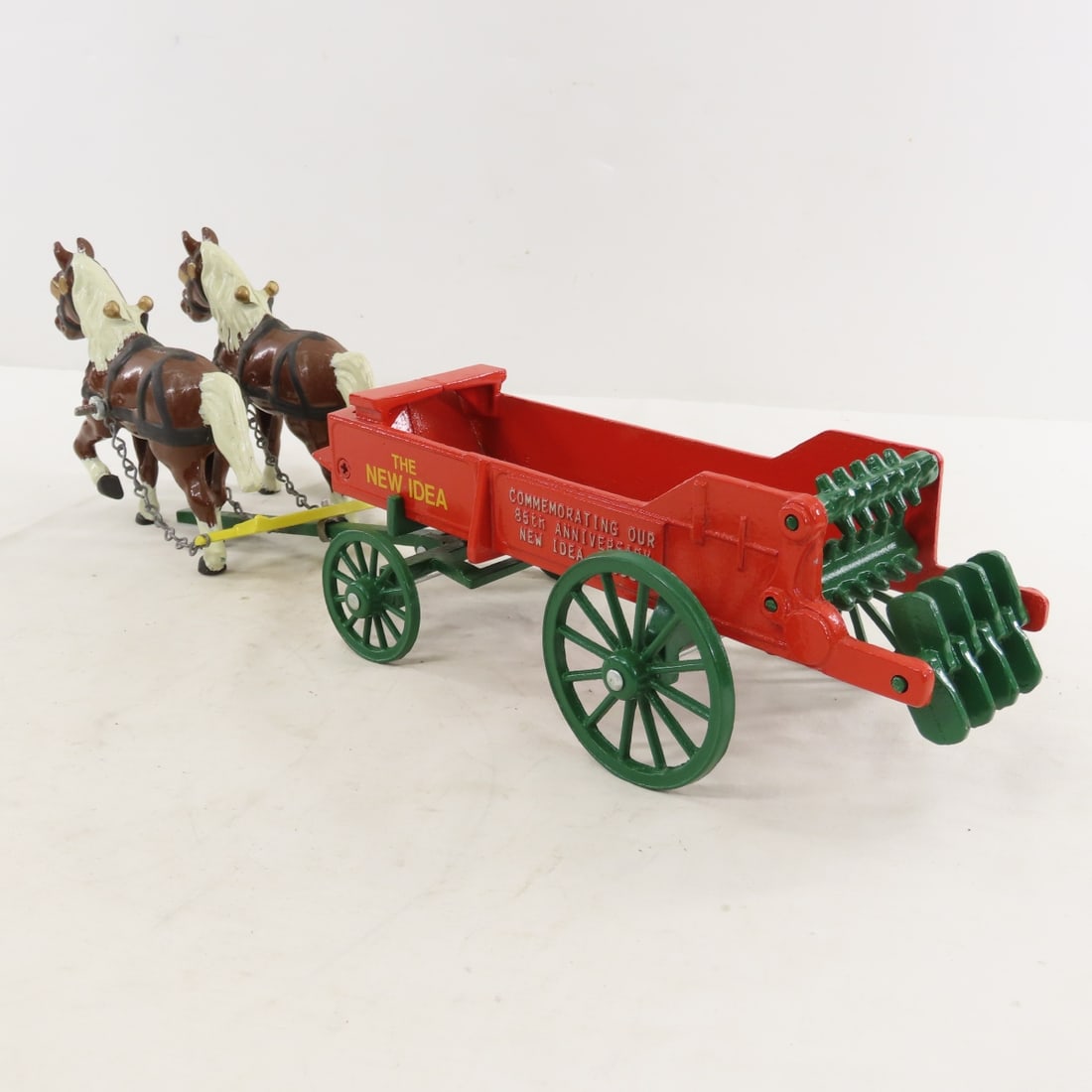 Custom New Idea Horse Drawn Manure Spreader - 3
