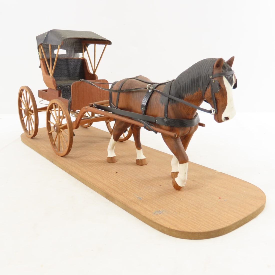Fred Hornstien Wood Horse Drawn Carriage Display - 7
