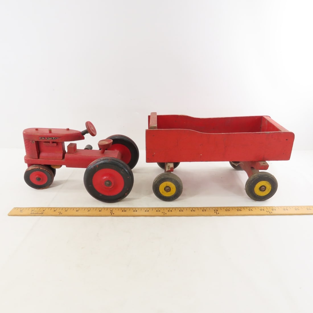 Custom Wood Farm toy D Tractor & Wagon - 2