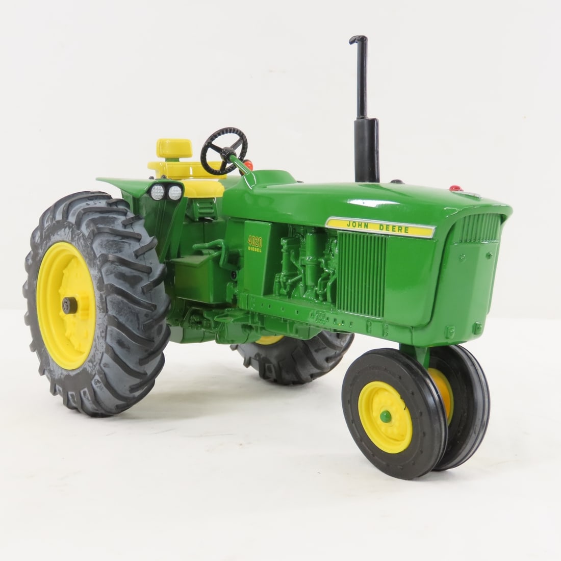 ERTL John Deere 4020 Diesel NF Tractor - 7
