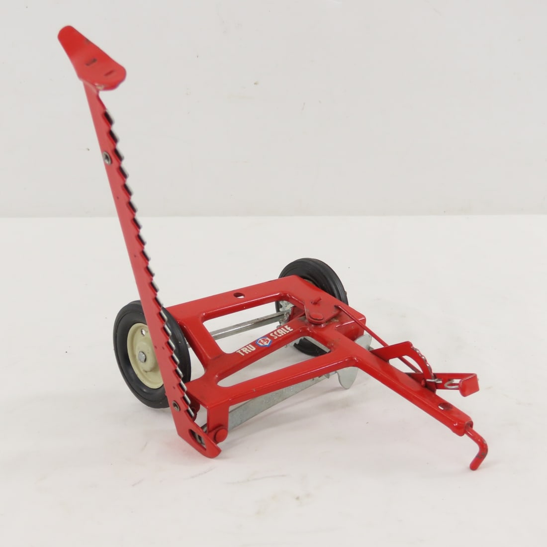 1950's Tru-Scale Mower Attachment - 7