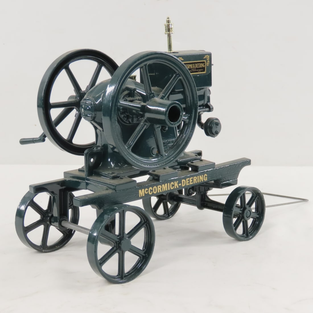 ERTL IHC McCormick-Deering Model M Engine - 5
