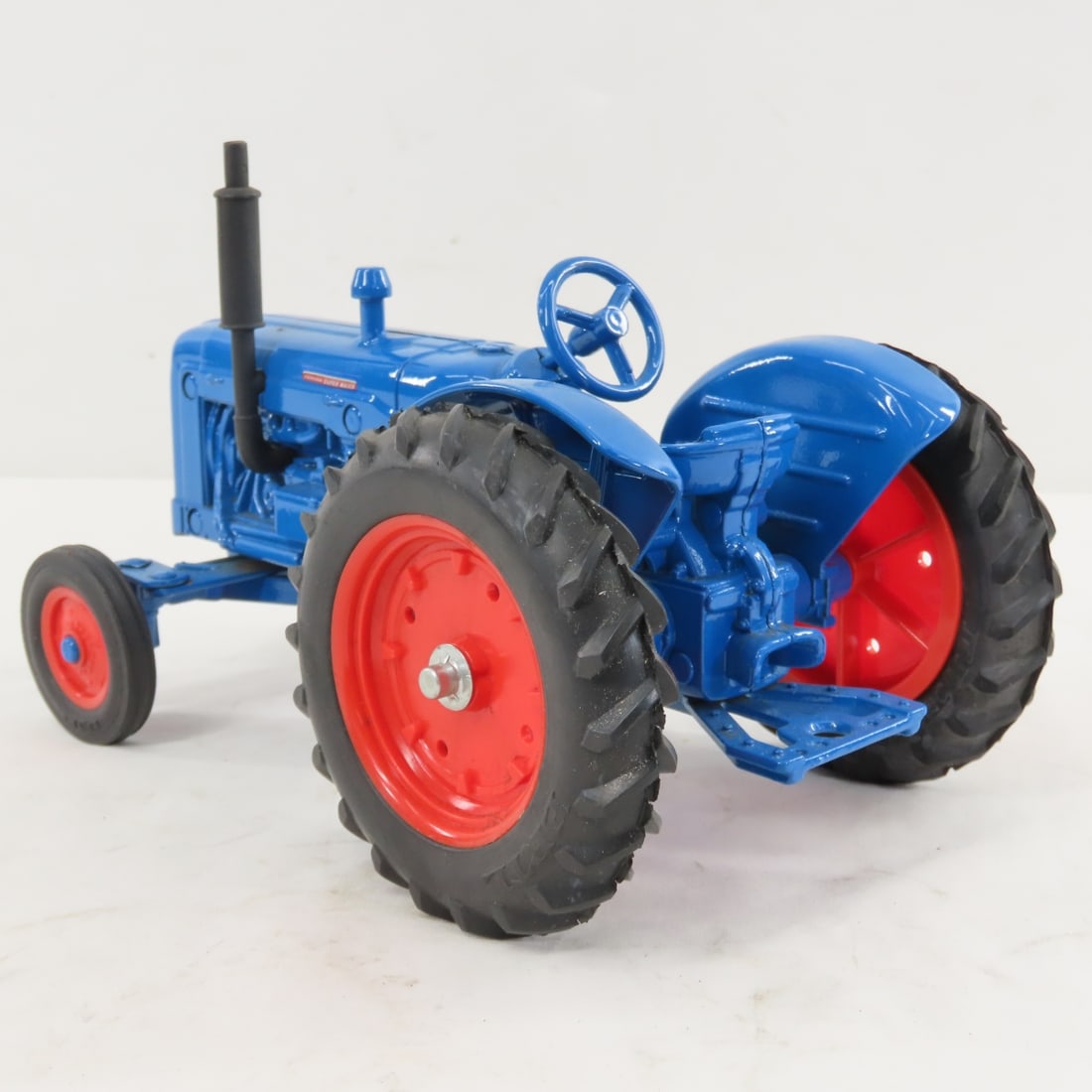 ERTL Fordson Super Major Tractor with Box - 3