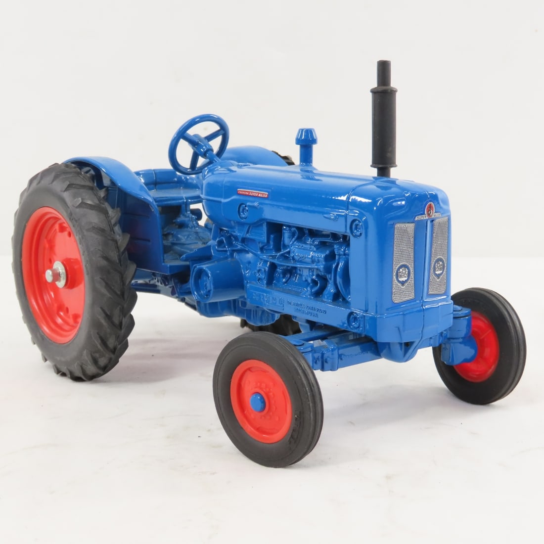 ERTL Fordson Super Major Tractor with Box - 7