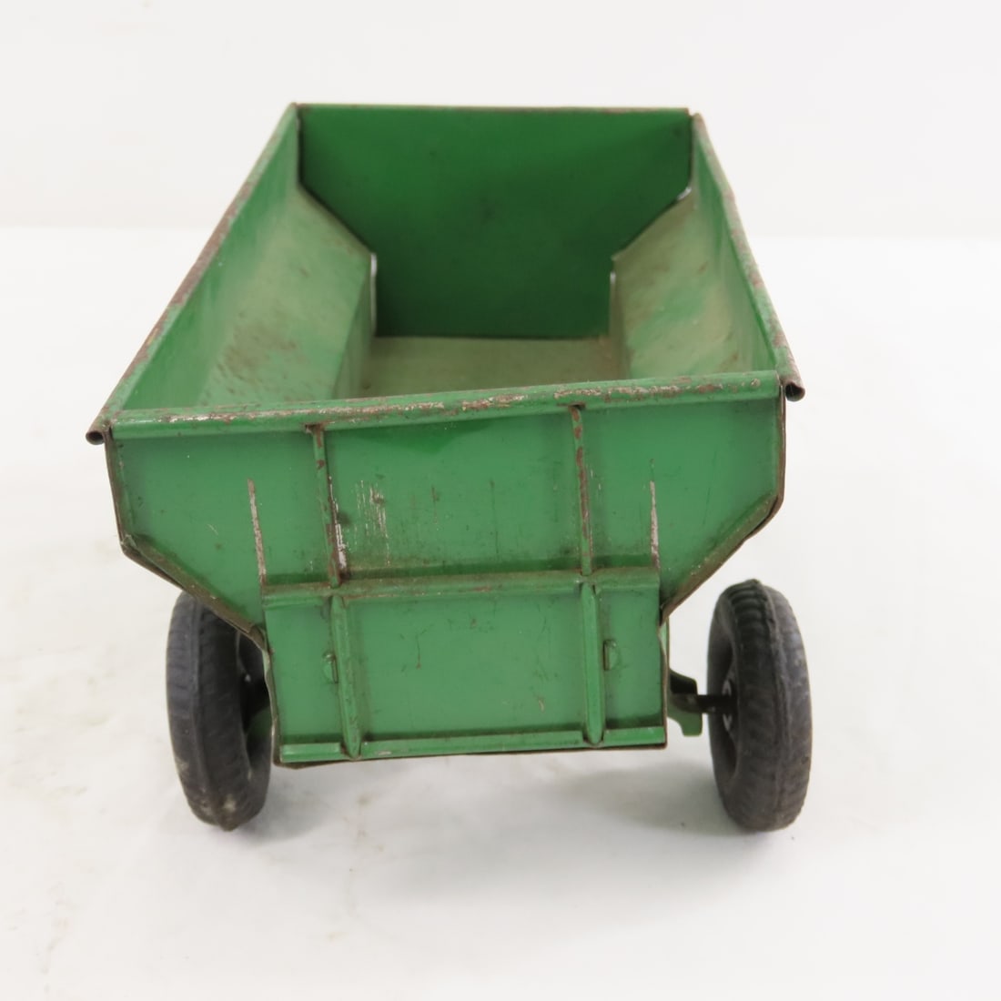 2 John Deere Wagons with Arcade Frames - 3