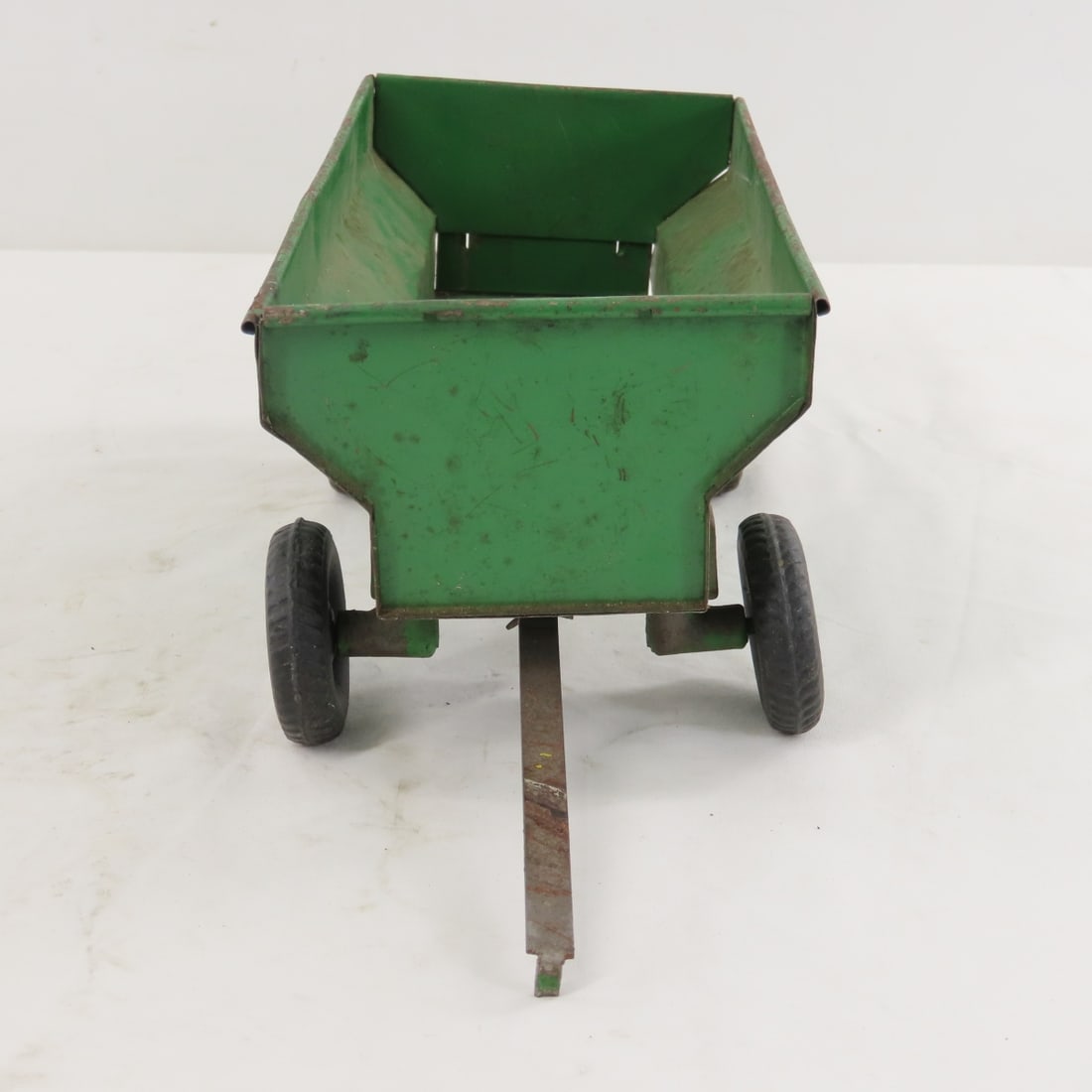 2 John Deere Wagons with Arcade Frames - 5