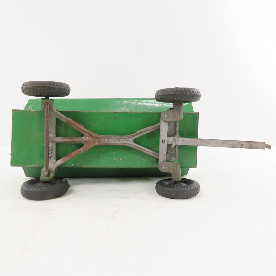2 John Deere Wagons with Arcade Frames - 7
