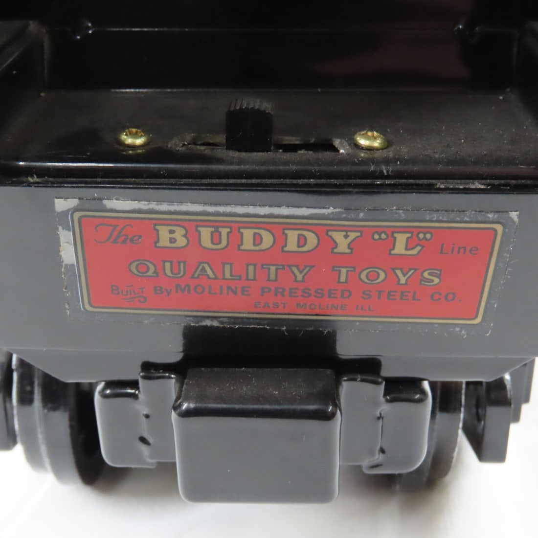 Buddy L RR Garden Scale Engine, Tender & 6 Cars - 9