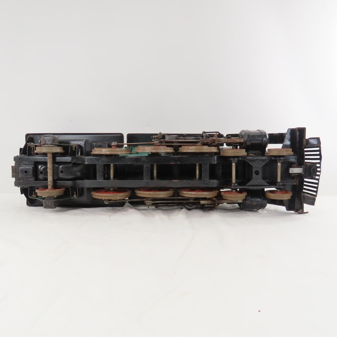Buddy L Garden Scale Engine, Tender & 6 Cars - 7