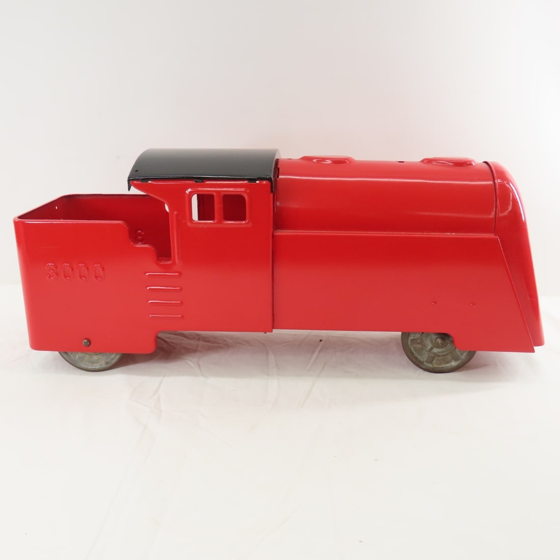 Custom Pressed Steel Train Engine 3000 - 6