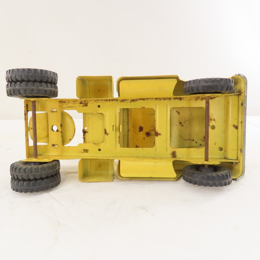 Vintage Tonka Truck with Custom Car Hauler - 10