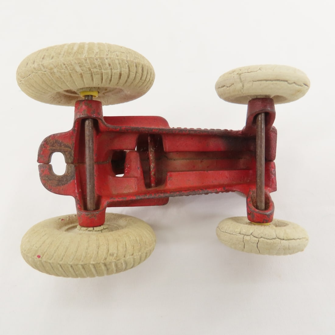 Arcade Cast Iron Allis- Chalmers Tractor & Wagon - 10