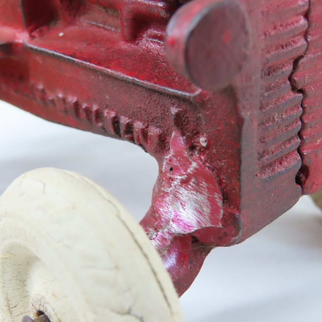 Arcade Cast Iron Allis- Chalmers Tractor & Wagon - 18