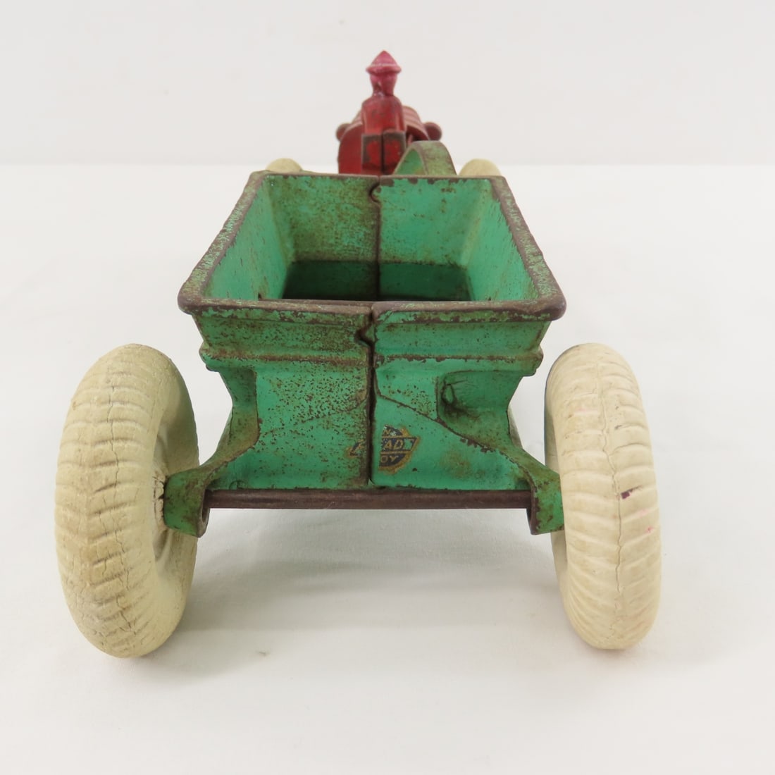 Arcade Cast Iron Allis- Chalmers Tractor & Wagon - 4