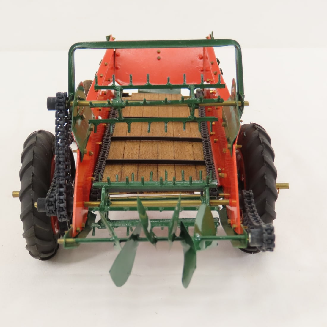 Custom New Idea Horse Drawn Manure Spreader - 5