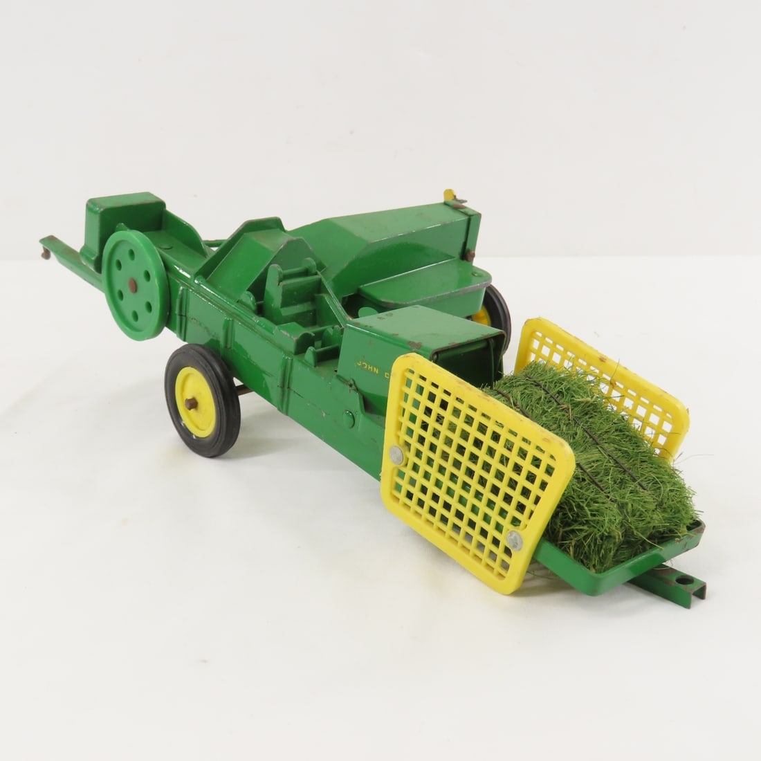 Vintage ERTL John Deere Square Hay Baler - 3