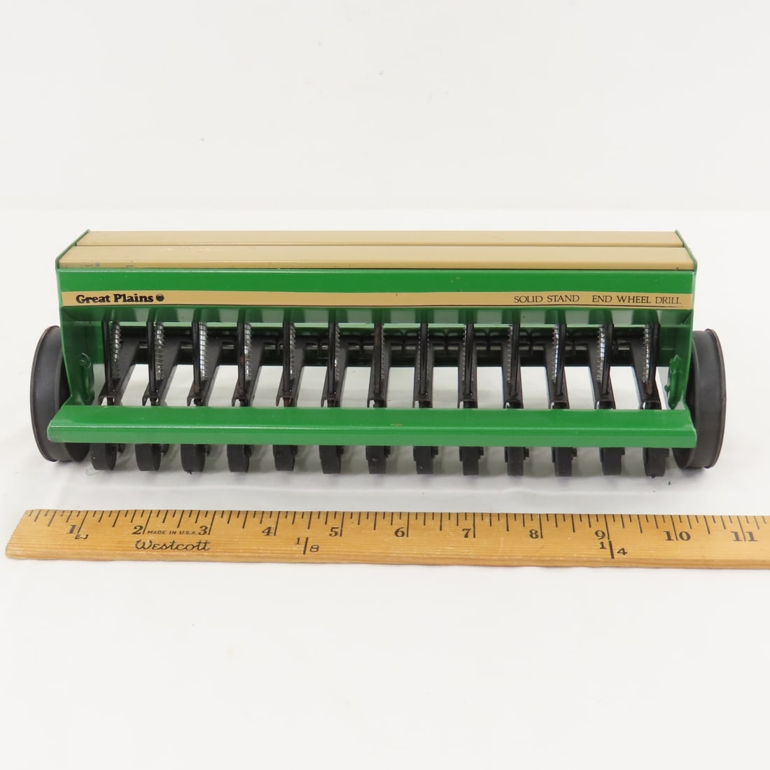 Great Plains Solid Stand 13 End Wheel Drill - 3