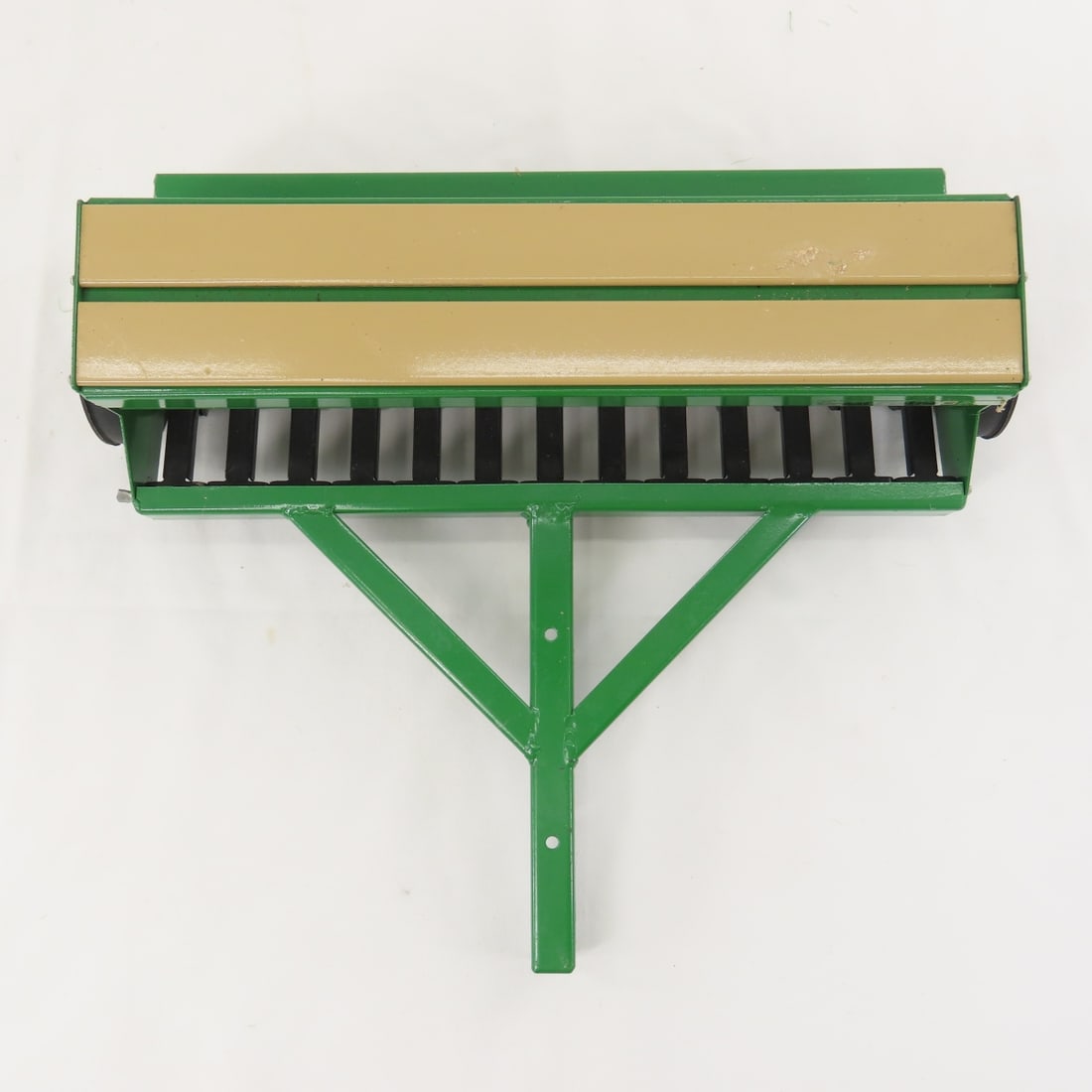 Great Plains Solid Stand 13 End Wheel Drill - 8