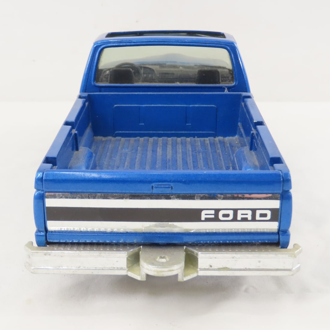 ERTL Ford F-150 Blue Pickup Truck 1/16 Diecast - 4