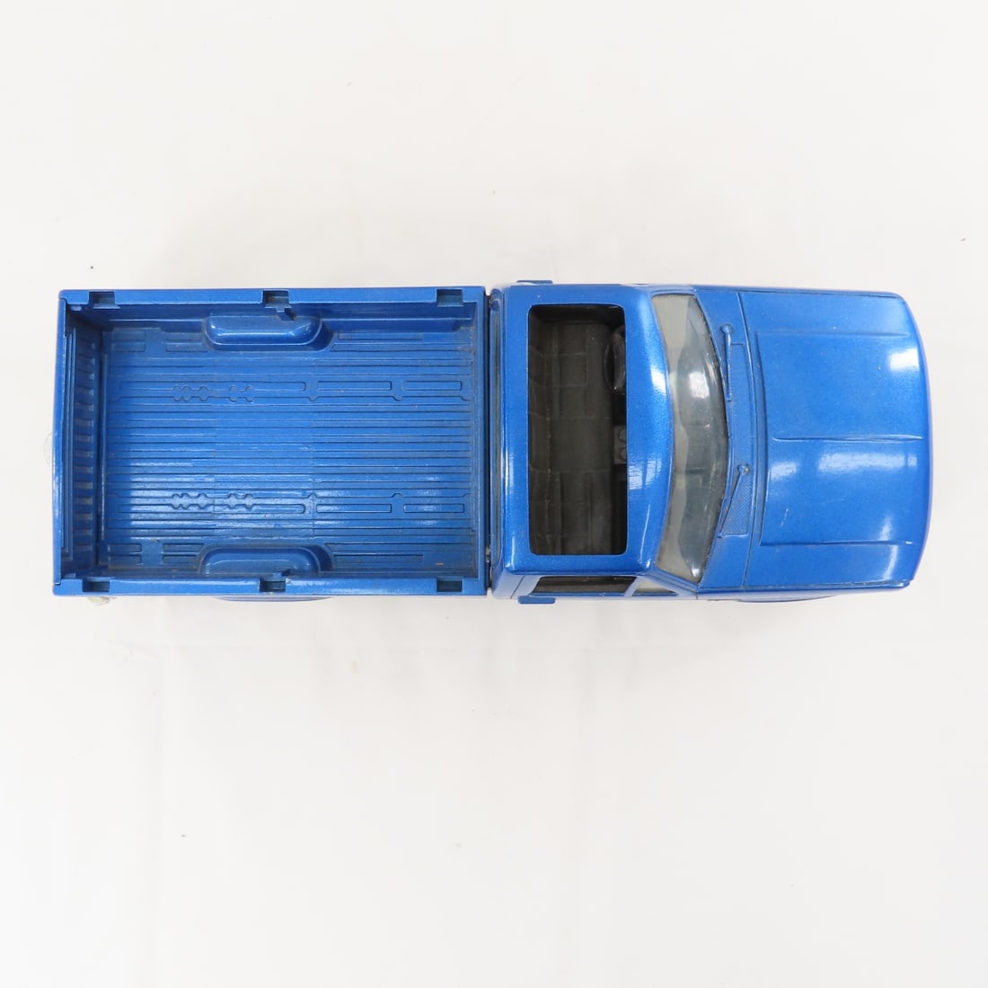 ERTL Ford F-150 Blue Pickup Truck 1/16 Diecast - 9