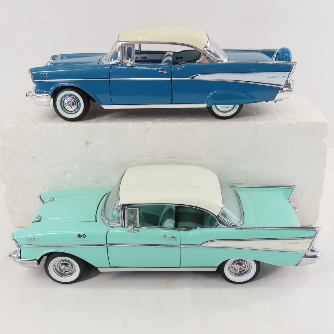 3 Road Tough & 1 ERTL 1950's Chev 1/18 Model Cars - 11
