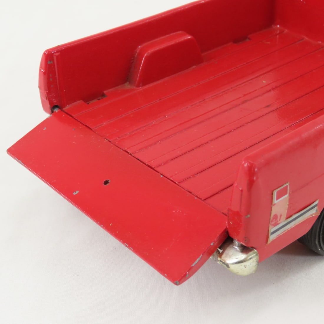 ERTL International 100 BGHT Pickup Truck - 13