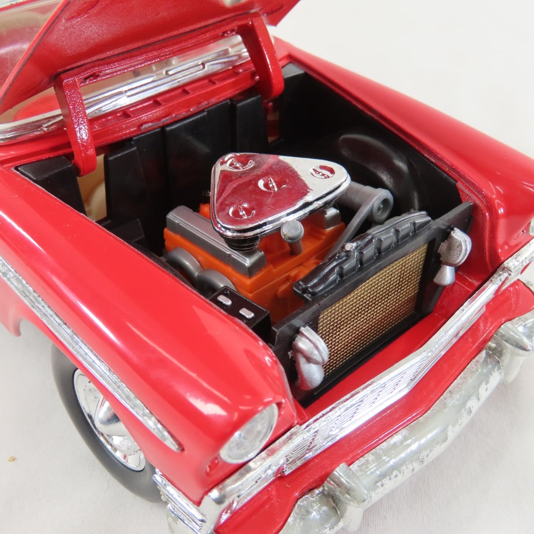 4 Road Tough'56 Chev Bel Air 1/18 Model Cars - 15