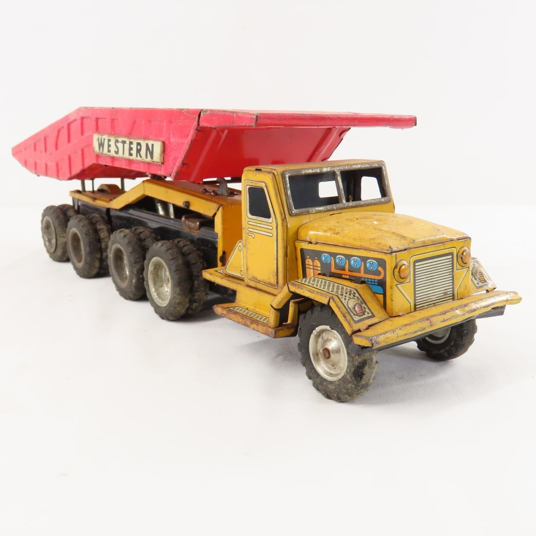 KK Japan Tin Litho Greyhound Bus & Alps Truck - 17