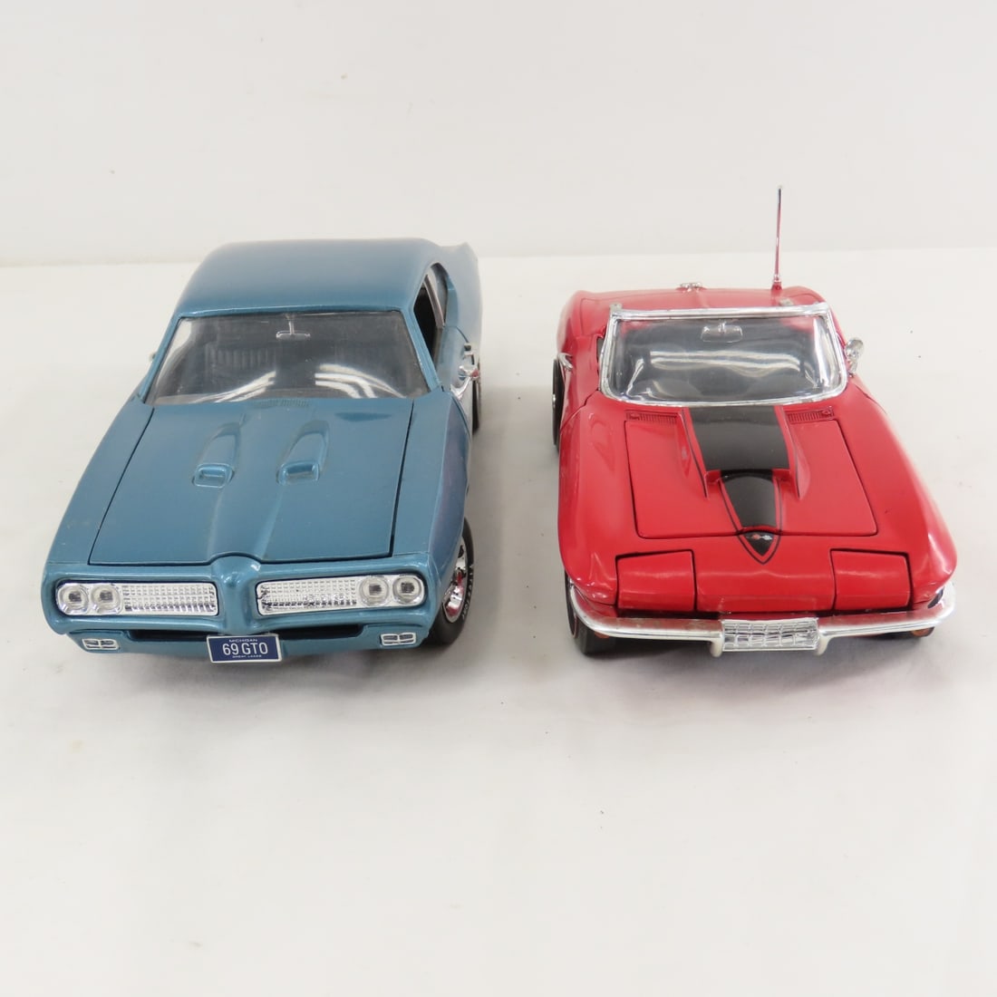 4 ERTL 1960s-70s Muscle Car 1/18 Diecast Models - 12