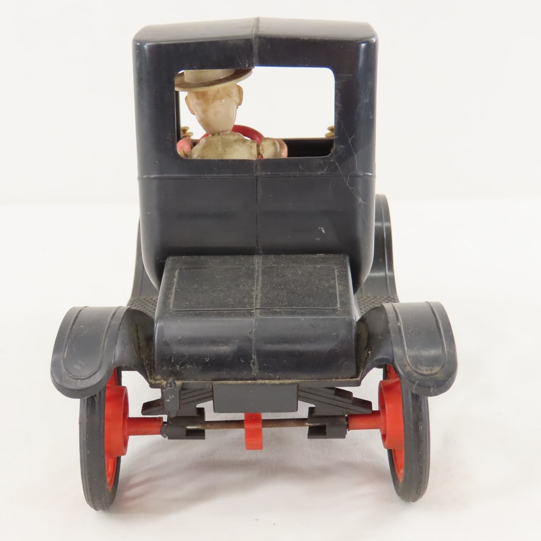 Back-Firing Ford Dizzy Lizzie Model T by Revell - 4