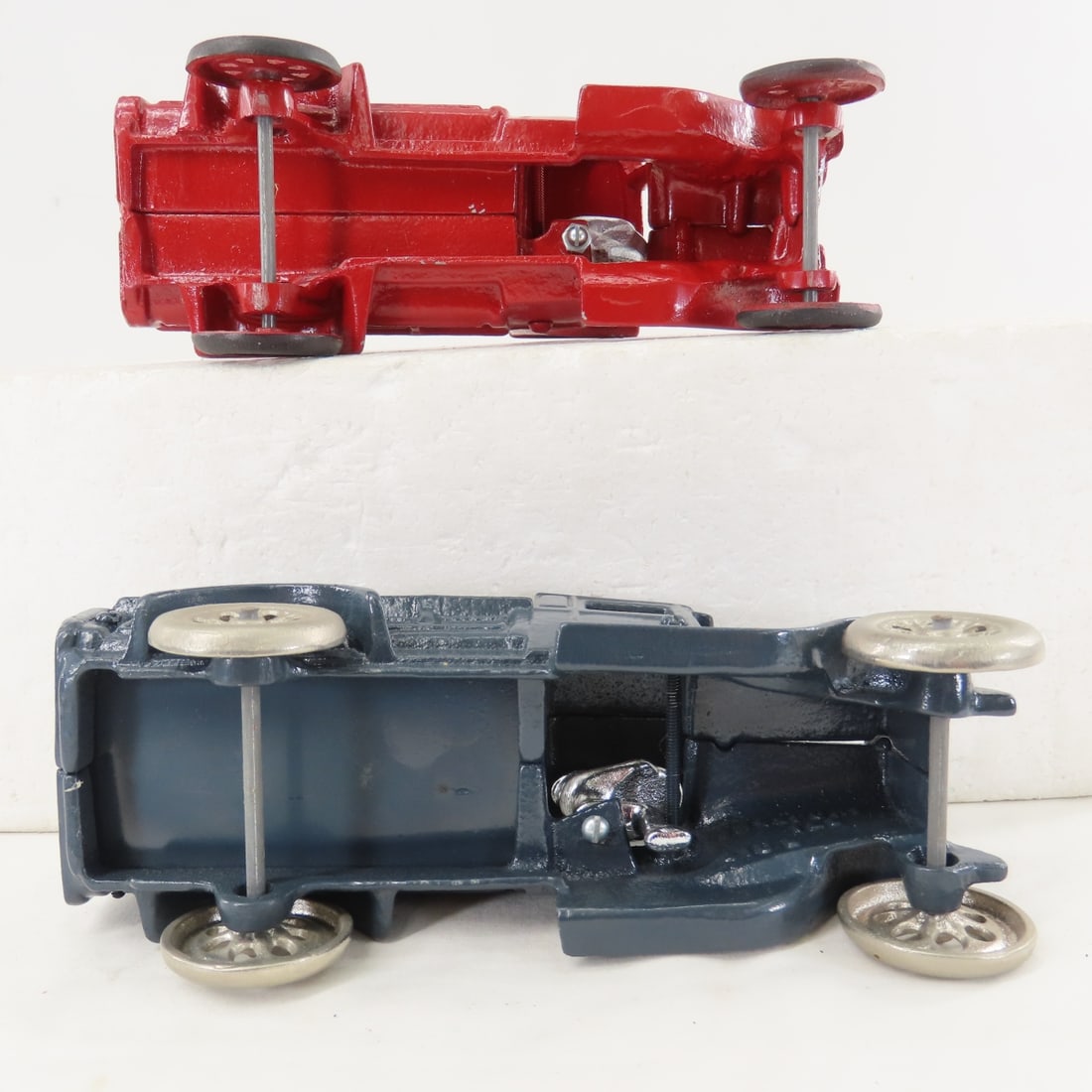Arcade Repaint & 5 Reproduction Cast Iron Cars - 13
