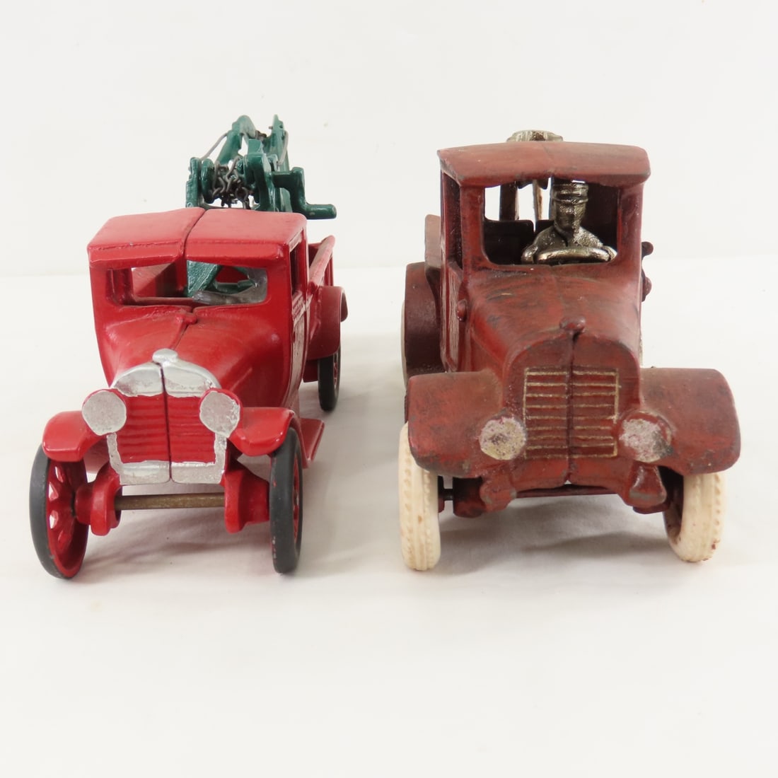 Arcade Repaint & 5 Reproduction Cast Iron Cars - 5