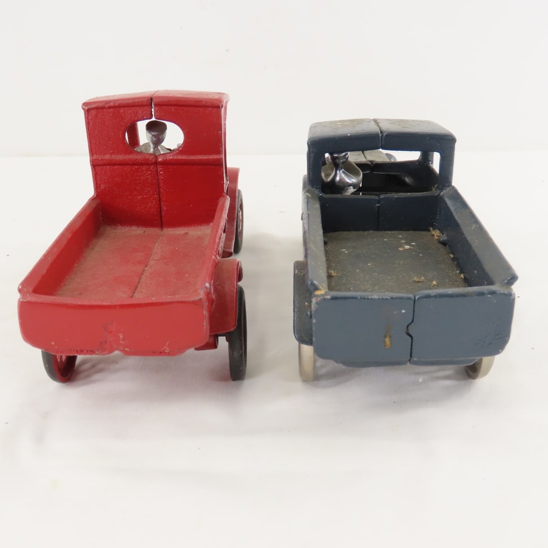 Arcade Repaint & 5 Reproduction Cast Iron Cars - 9