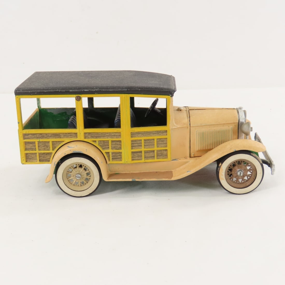 5 Vintage Hubley Ford Model A Sedan & Woody Trucks - 4