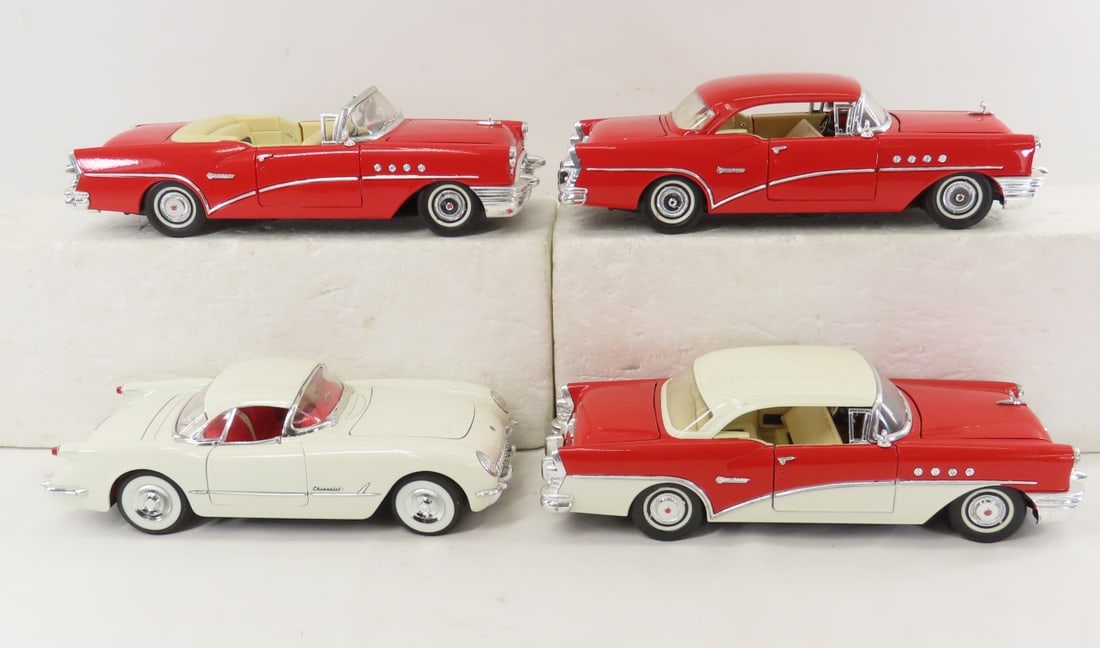 4 Italian Mira 1950s Car 1/18 Diecast Models: 4 Italian Mira 1950s Car 1/18 Diecast Models - Mira 1954 Chevy Corvette,1955 Buck Century convertible & 2 hard tops. LOT SIZE: 18x11x4" 7 LBS All information and photos, which are part of the descript