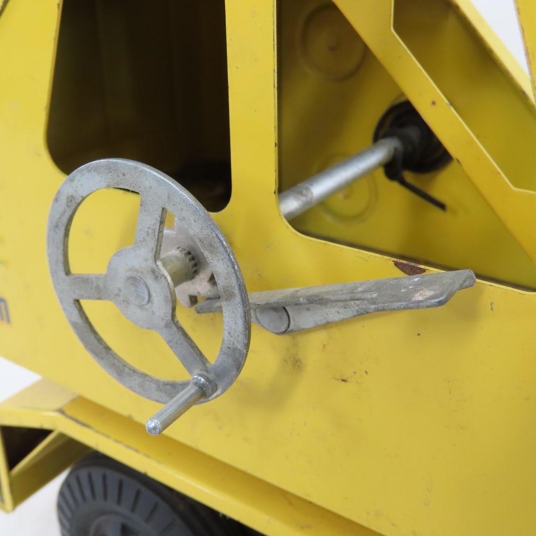 Nylint Clark Michigan Model T-24 Clamshell Crane - 10
