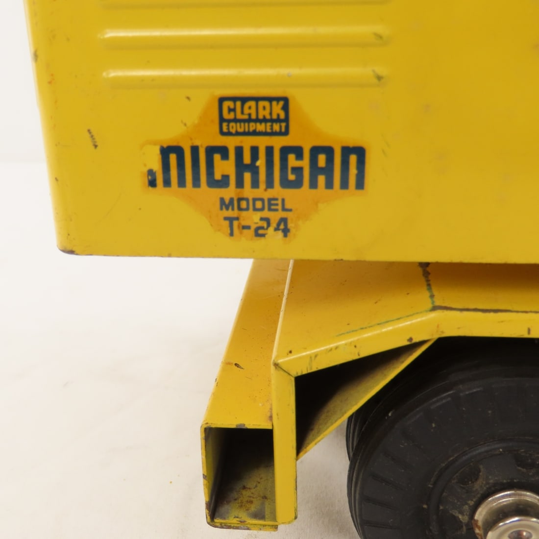 Nylint Clark Michigan Model T-24 Clamshell Crane - 11
