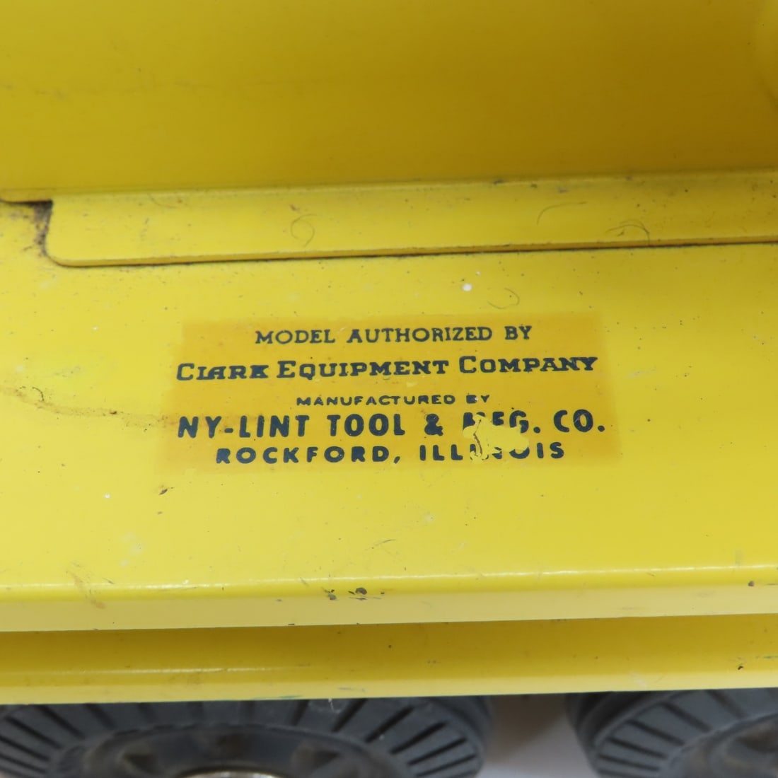 Nylint Clark Michigan Model T-24 Clamshell Crane - 12