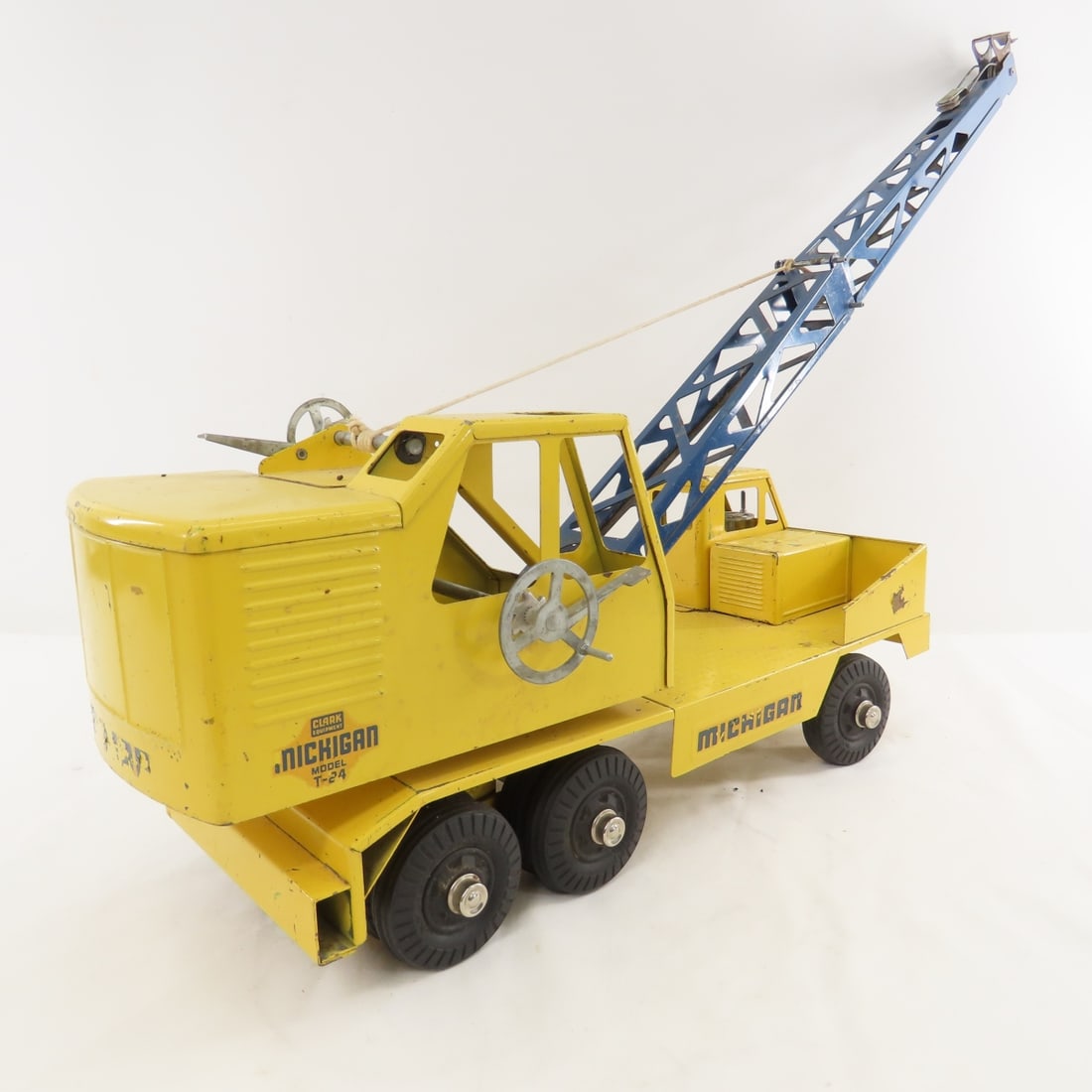 Nylint Clark Michigan Model T-24 Clamshell Crane - 5