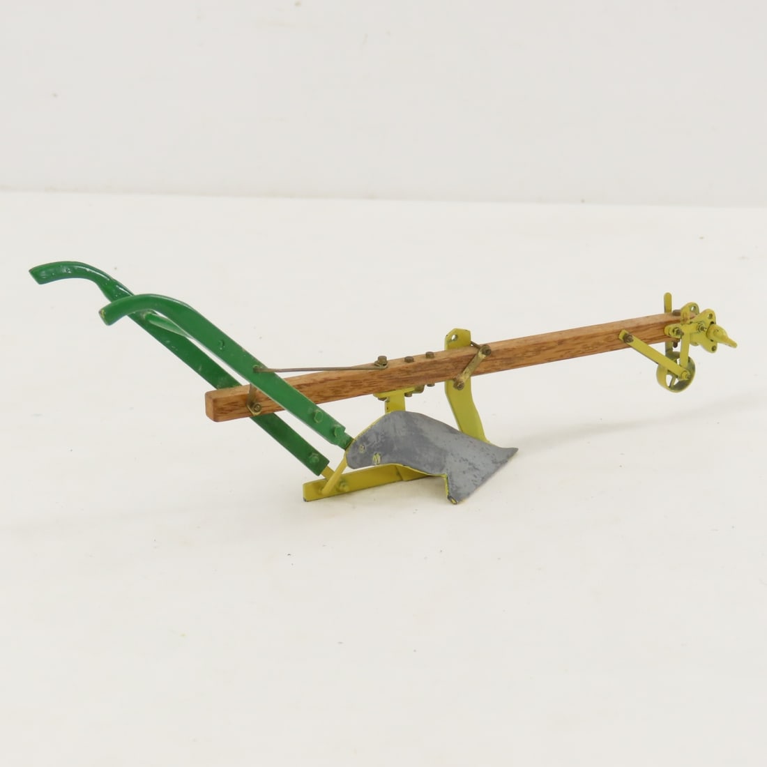 Scratch Built John Deere Wood-Beam Walking Plow - 5