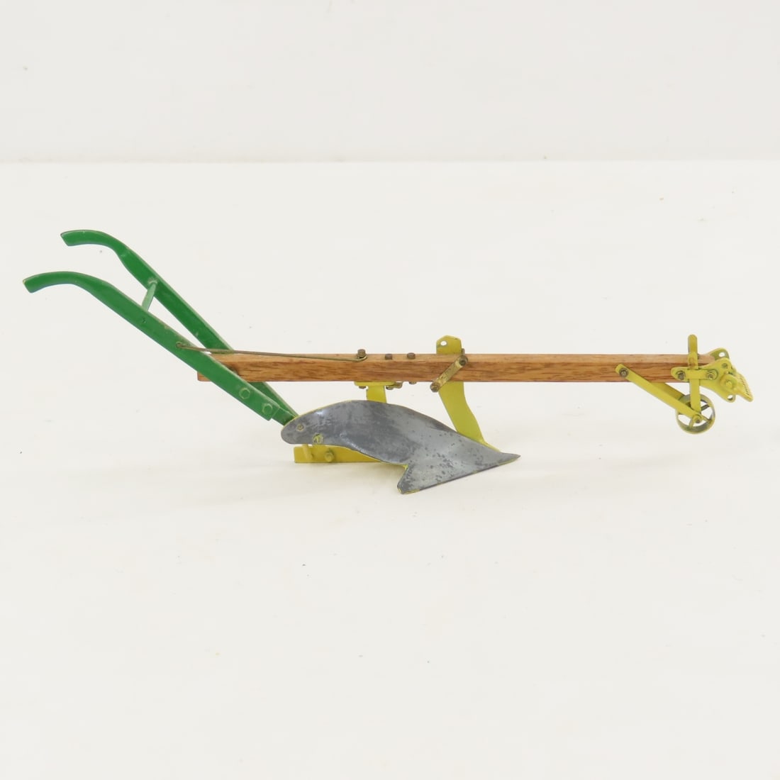 Scratch Built John Deere Wood-Beam Walking Plow - 6