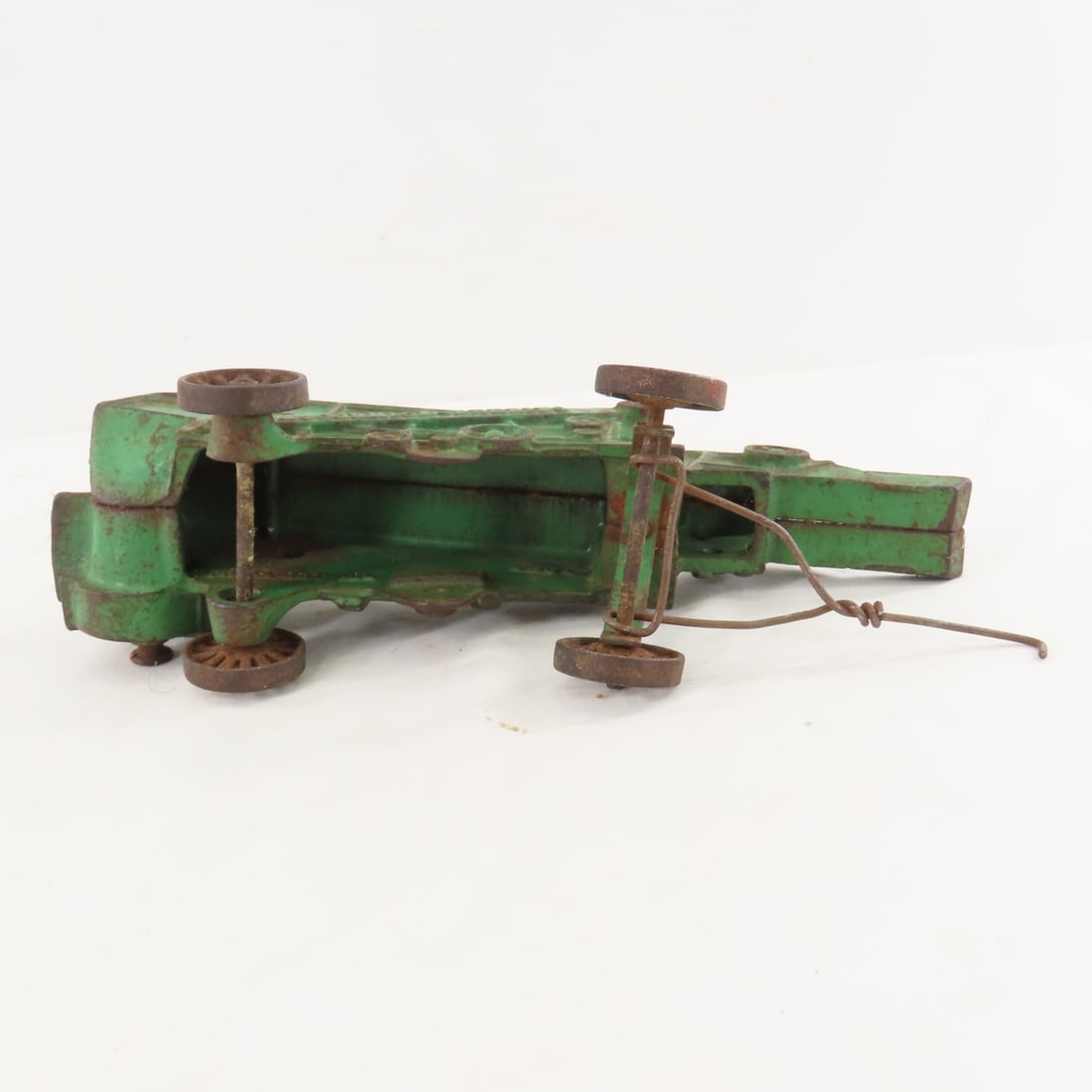 Arcade Cast Iron McCormick-Deering 450 Thresher - 10